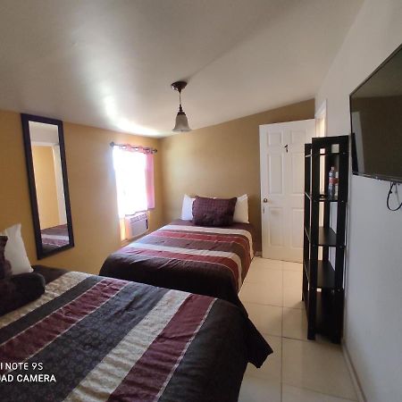 La Vid Posada Inn บาเย เด กัวลาลูเป ภายนอก รูปภาพ