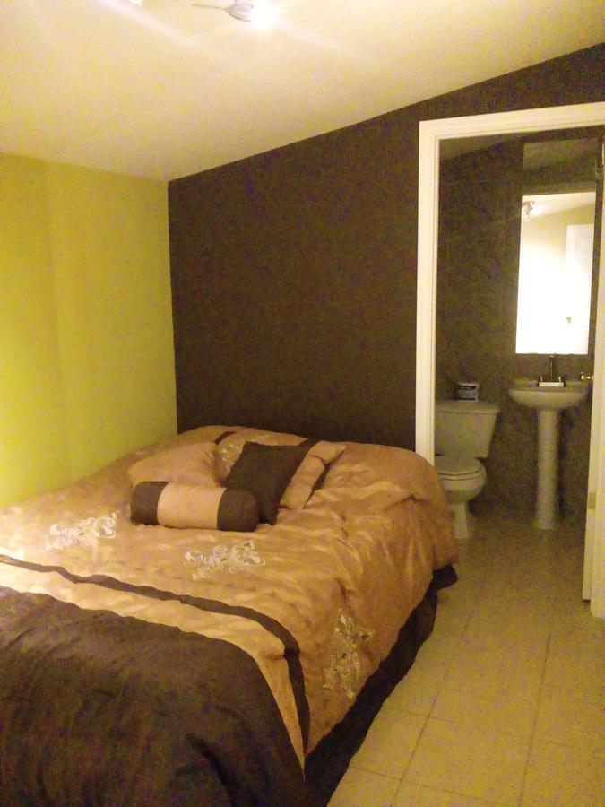 La Vid Posada Inn บาเย เด กัวลาลูเป ภายนอก รูปภาพ